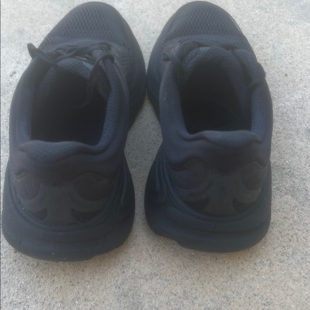 HOKA ONE ONE Women's Bondi 9 Black Sneakers Size 7 - Picture 5 of 8